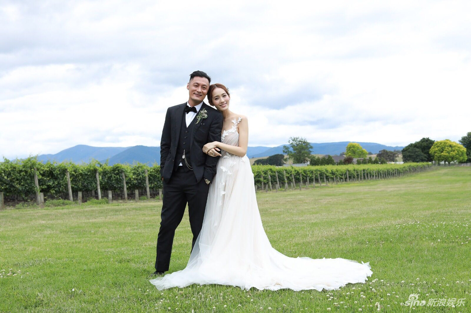 男神余文樂大婚 遇見最美的她，你的“浴見”呢？